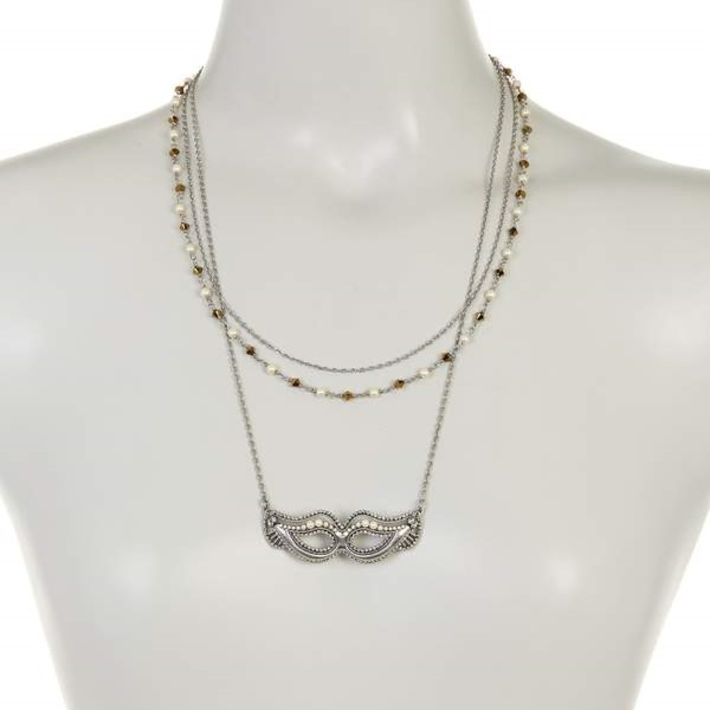 Marc Jacobs – Double Wrap Mask Necklace